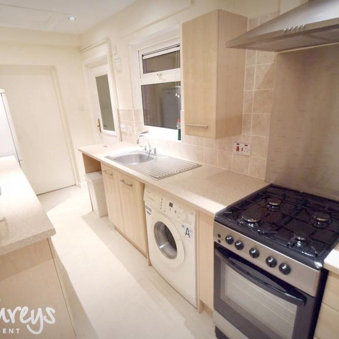 3 bedroom house share to rent - Photo 1