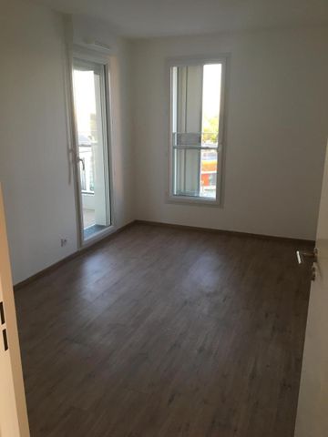 Location Appartement 3 pièces 57m² NANTES 44300 - Photo 2