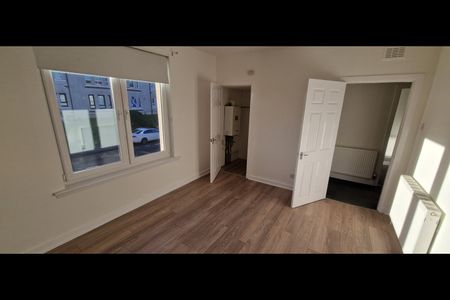 2 Bed Flat, Liberton Street, G33 - Photo 3