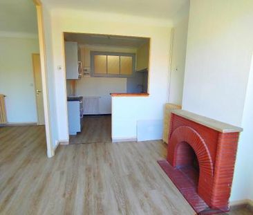 Location Appartement 3 pièces 70m² MILLAU 12100 - Photo 3