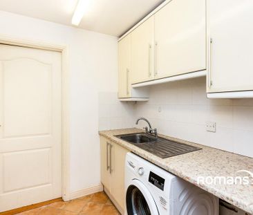 4 bedroom bungalow to rent - Photo 3