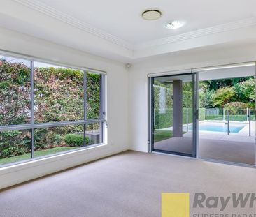 $1,400 per week / $5,600 Bond - Photo 3