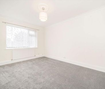 2 bedroom maisonette to rent - Photo 3