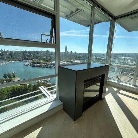 (DPMonline.ca) Luxury Waterfront Condo, Air-Conditioned! - Photo 3