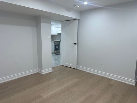 For Lease - 39 Elinor Avenue Unit# Bsmt, Toronto, Ontario - Photo 5