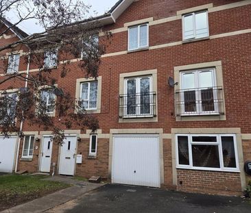 3 bedroom terraced house to rent - Photo 5