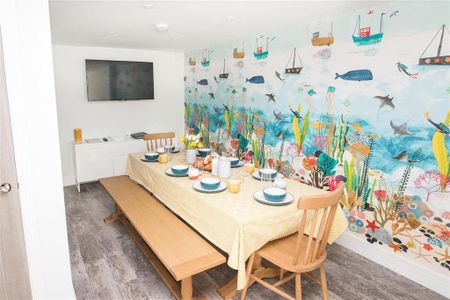 4 bedroom townhouse to rent - Photo 2