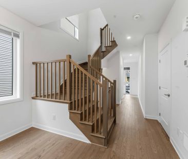 For Lease - 423 Silicon Way, Kanata, Ontario - Photo 4