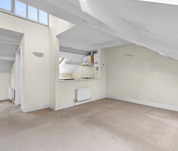 2 Readers Court, 20 Temple Street, Aylesbury - Photo 1