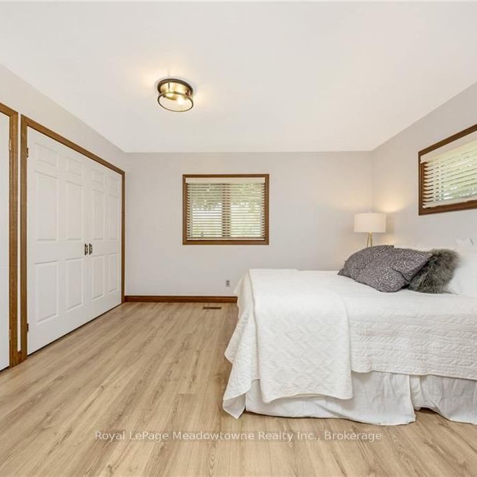 For Lease - 71 Bronte ( upper only) Street, Milton, Ontario - Photo 1