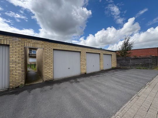 Gelijkvloers appartement met twee slaapkamers in Torhout - Photo 1