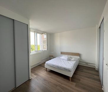 A louer appartement type 2 meublé centre ville Chateauroux - Photo 4