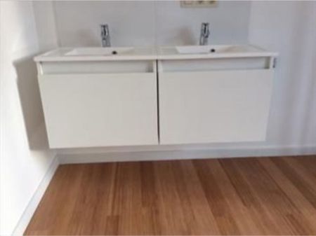 Met fietsenberging & giga tuin - Photo 3