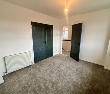 Shores Green Drive, Wincham, NORTHWICH - Photo 3