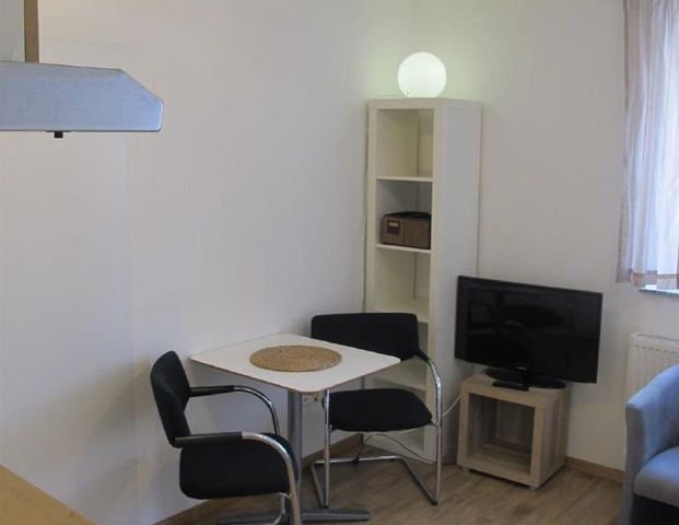 Helles, modern möbliertes Appartement in zentrumsnaher Lage Augsburgs - Foto 1