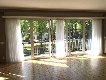 Appartement te huur - Foto 2