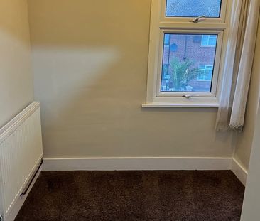 3 Bed Terraced House, Matlock Road, E10 - Photo 6