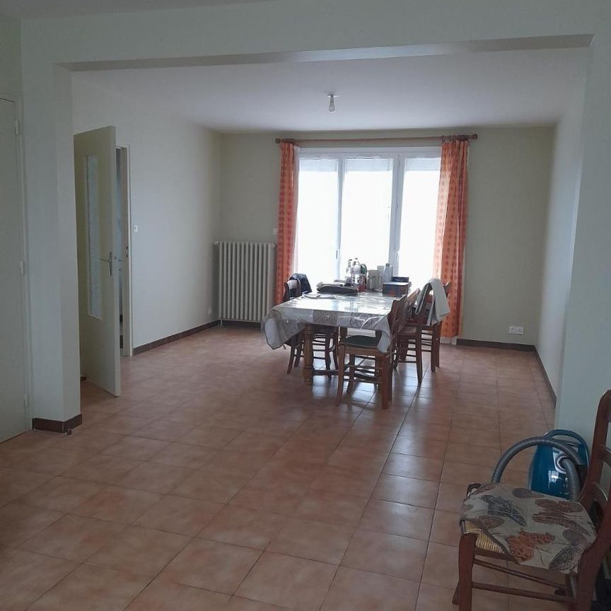 LOCATION - MESLAY DU MAINE 5 PIECES - Photo 1