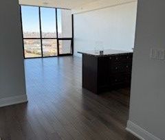 For Lease - 2900 Highway 7 Road Unit# 1210, Vaughan, Ontario - Photo 2