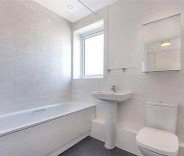 Ruhemann Street, Reading, Berkshire, RG30 - Photo 1