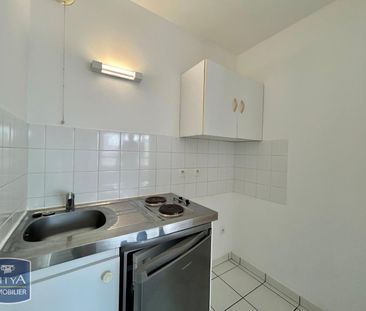 Location Appartement 1 pièce 27m² TOURS 37000 - Photo 2