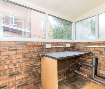 Wynard Avenue, Whelley, WN1 3NS - Photo 4