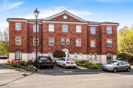 2 bedroom Flat To Let - Photo 4