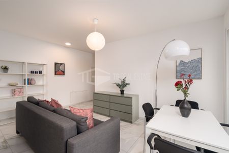 ELEGANZA E COMFORT: BILOCALE AMMOBILIATO - Photo 2