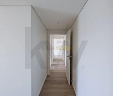 Apartment T3 in Algés, Linda-a-Velha e Cruz Quebrada-Dafundo, Oeiras - Photo 6