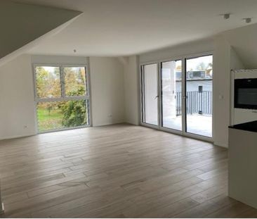 Neue und helle 4,5-Zimmer Maisonette-Wohnung - Photo 1