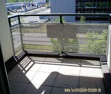 - 1 - Raumwohnung mit Balkon in Dresden-Gruna "ALLES NEU" - Foto 1