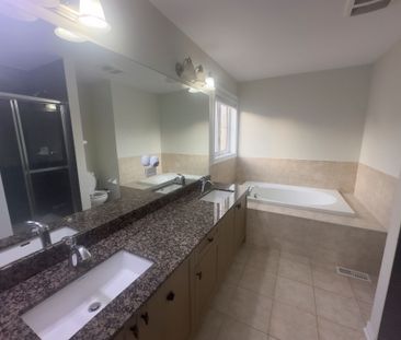 For Lease - 90 Tundra Road Unit# MAIN & 2ND, Caledon, Ontario - Photo 5