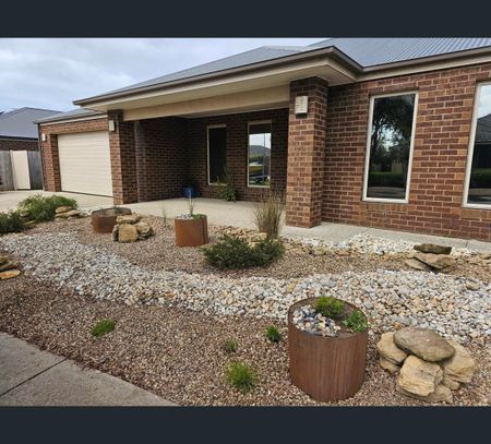 120 Greyjoy Road, Charlemont, Vic 3217 - Photo 2