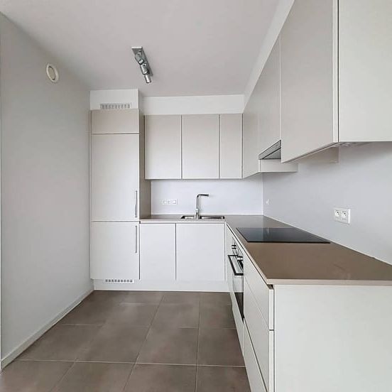 Appartement te huur - Photo 1