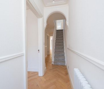 3 bedroom detached house to rent - Photo 4