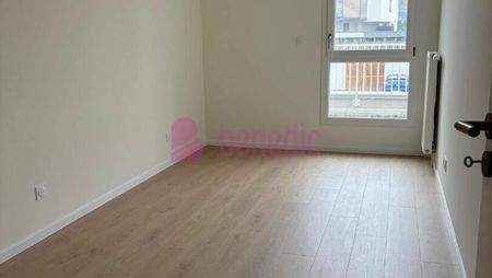 F3 THIONVILLE RESIDENCE NEUVE - PARKING EXTERIEUR - Photo 5