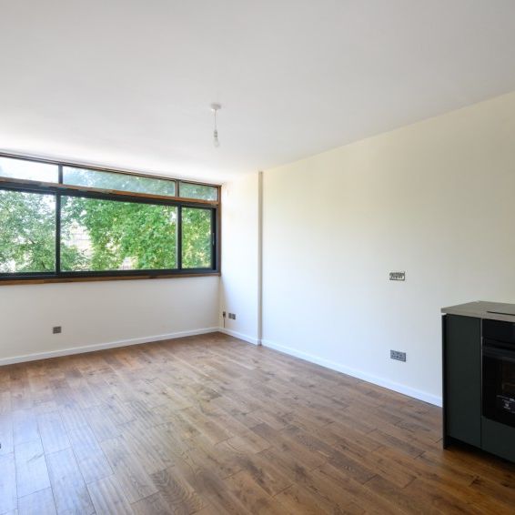 Haverstock Hill, London - Photo 1