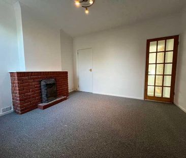 (s) Cauldwell Hall Road , Ipswich, IP4 - Photo 3