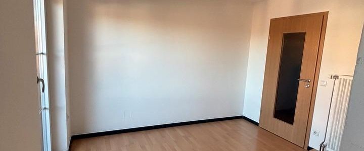 Sonnige 1 1/2 Zimmerwohnung - Photo 1