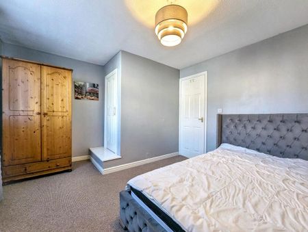 2 bedroom semi-detached house to rent - Photo 5