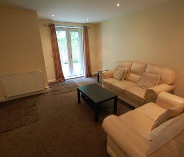 Clifton Park Swinton Manchester Greater Manchester - Photo 1