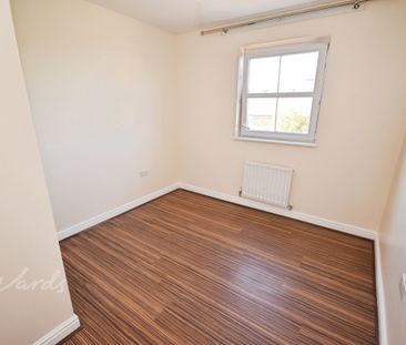 4 bedroom terraced house to rent - Photo 6
