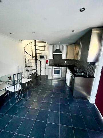 1 Bed Flat, St. Antonys Road, E7 - Photo 3