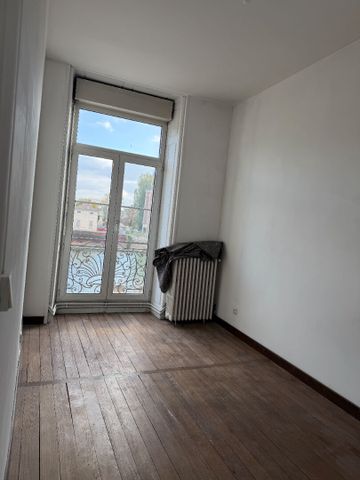 T3 place du chatelet - Photo 2