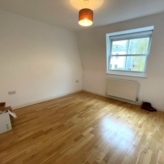 Radnor Place, Exeter - Photo 1