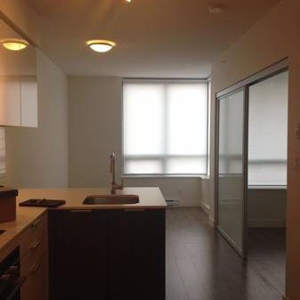 $2,400 / 1br - 476ft2 - Beautiful, Unfurnished 1 Bedroom, 1 Bath + Den - Photo 1