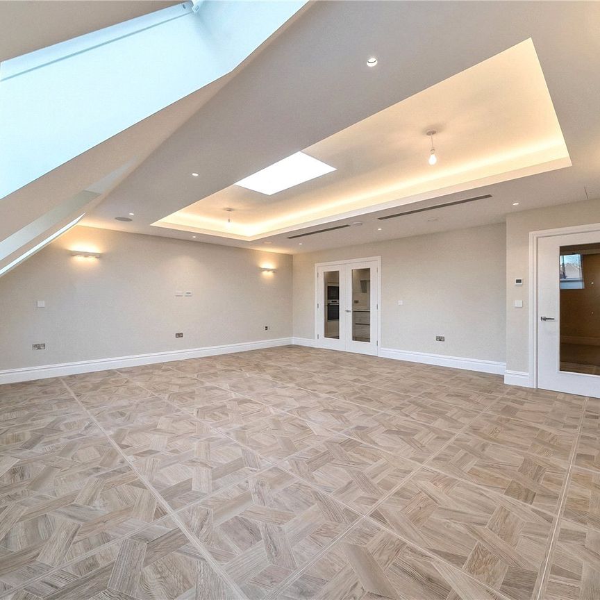 3 Bedroom Flat/Apartment to rent - Photo 1