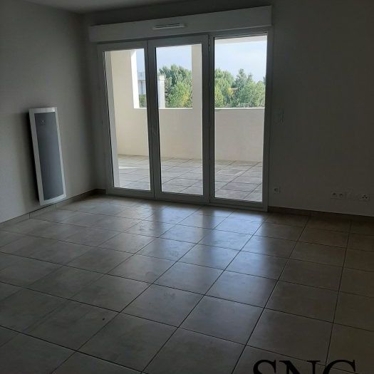 T2 AVEC BALCON + PARKING - Photo 1