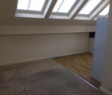 The Kingsway, SWANSEA - Photo 4