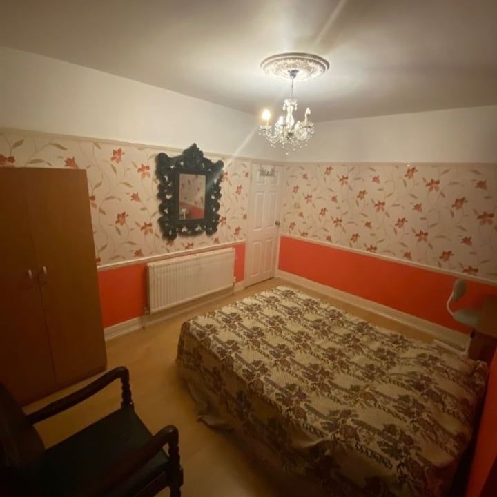 Room in a Shared House, Eton Road, IG1 - Photo 1